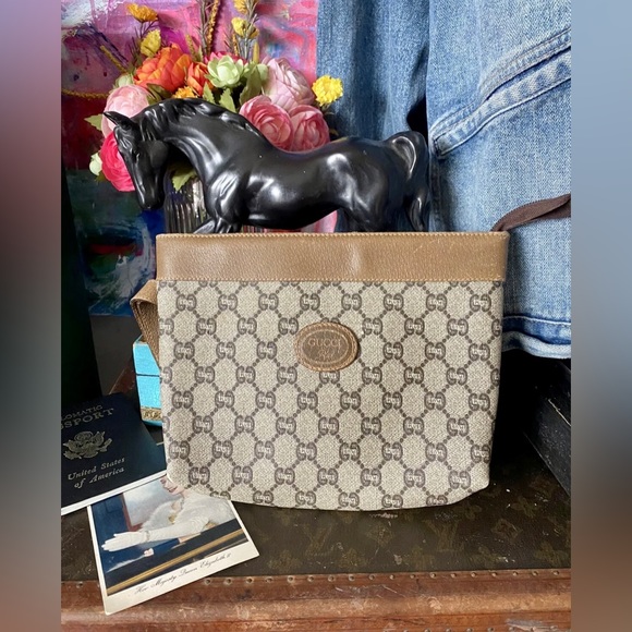 Rare Vintage GUCCI GG Monogram Plus WRISTLET Clutch Bag Purse Handbag Designer - Picture 2 of 9